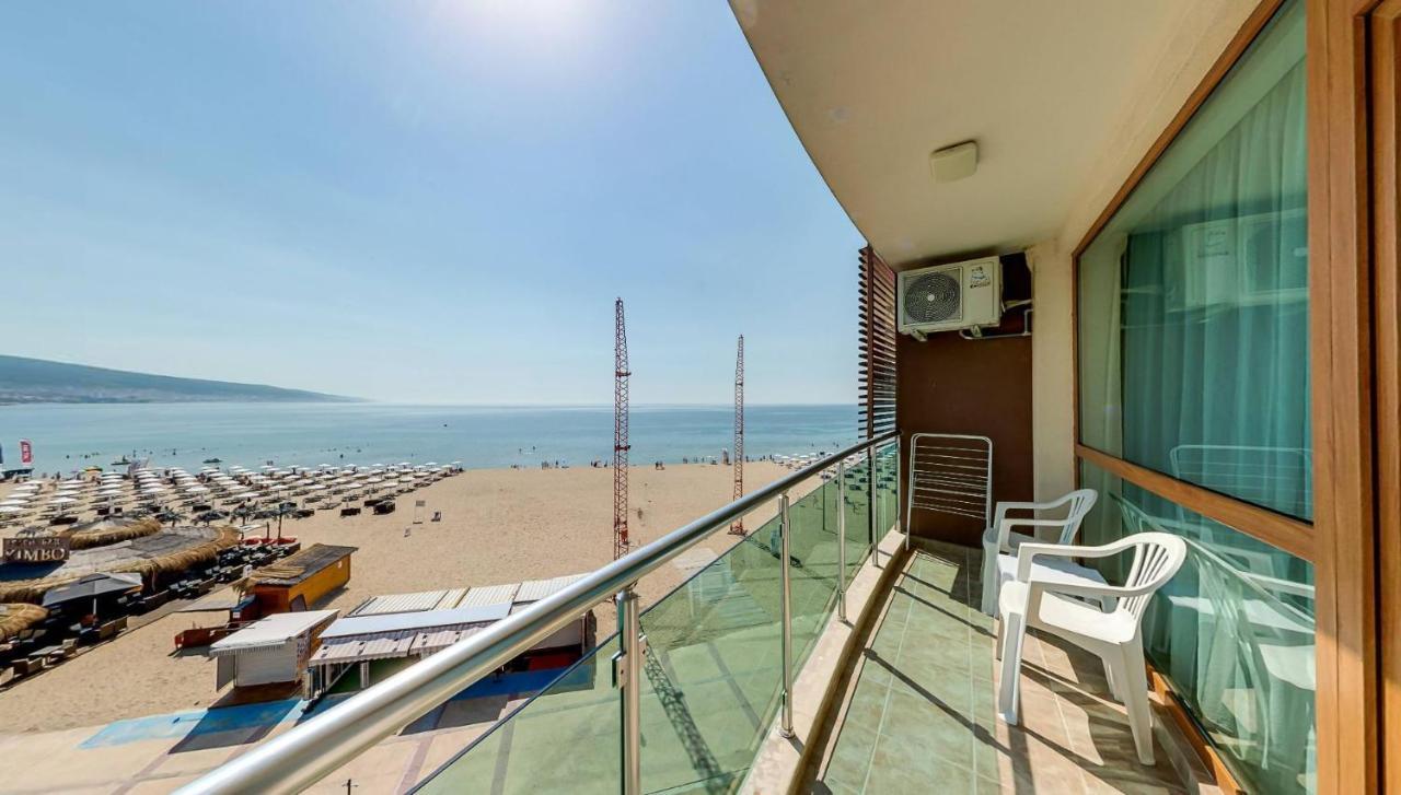 Briz Beach Apartments Pantai Sunny Bagian luar foto