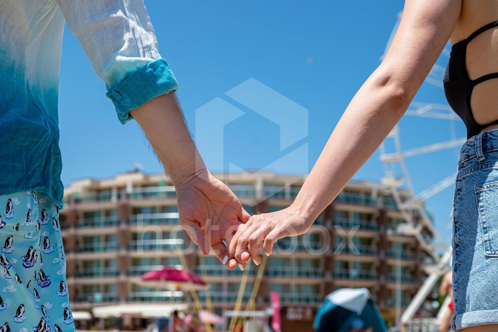 Briz Beach Apartments Pantai Sunny Bagian luar foto